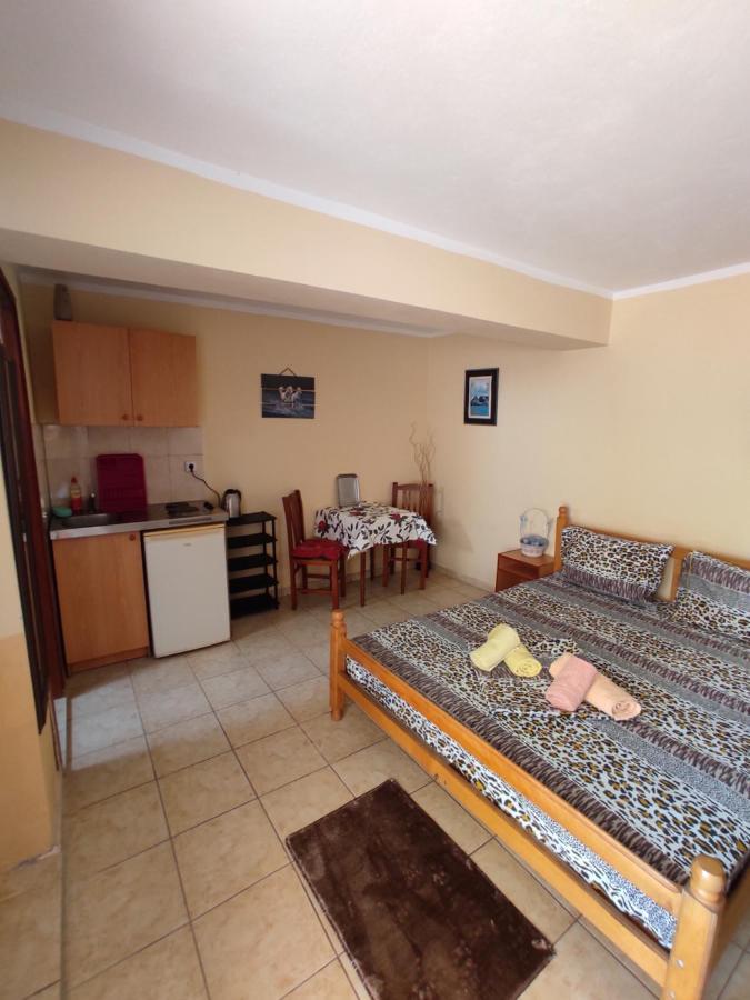 Apartments Baja Улцинь Экстерьер фото