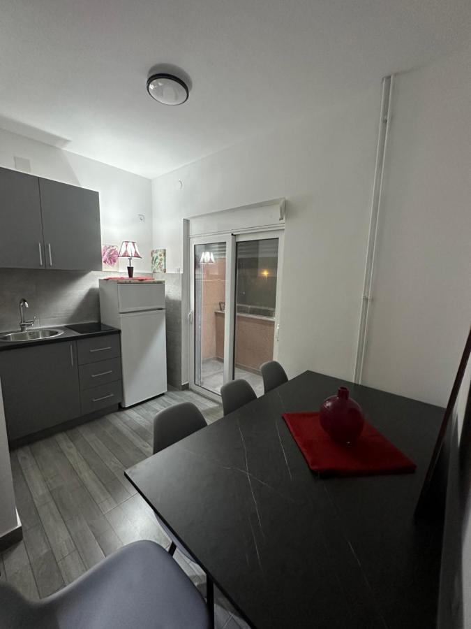Apartments Baja Улцинь Экстерьер фото